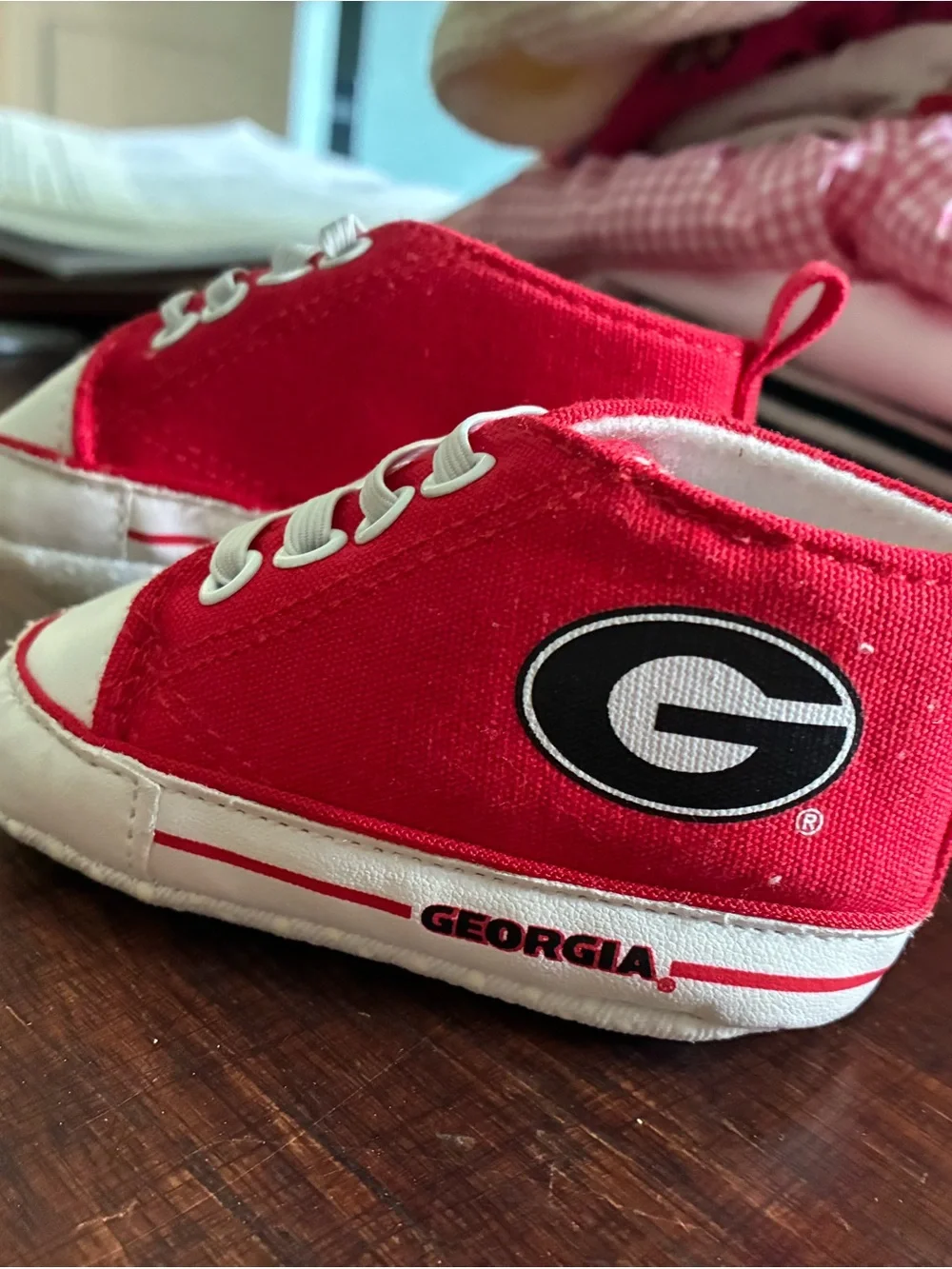 Georgia Bulldogs Red infant Canvas Shoes with Team G Logo